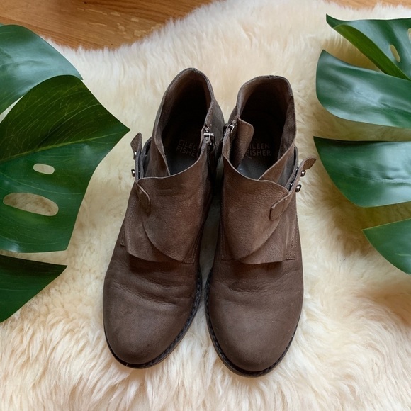 Eileen Fisher Ankle Taupe Wrap Leather Booties 6 - Picture 2 of 6